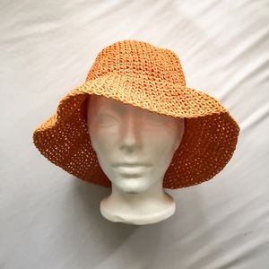 Crochet 90's Bucket Hat